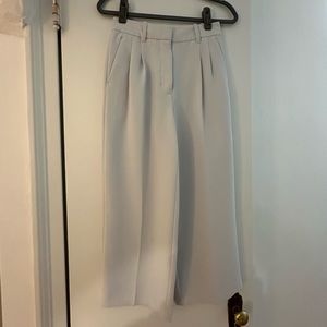 Aritzia - The Effortless Pant Cropped